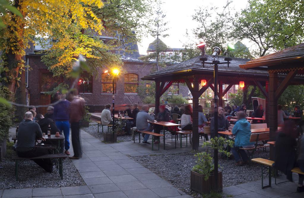 Subraum Hostel Rostock Exterior photo